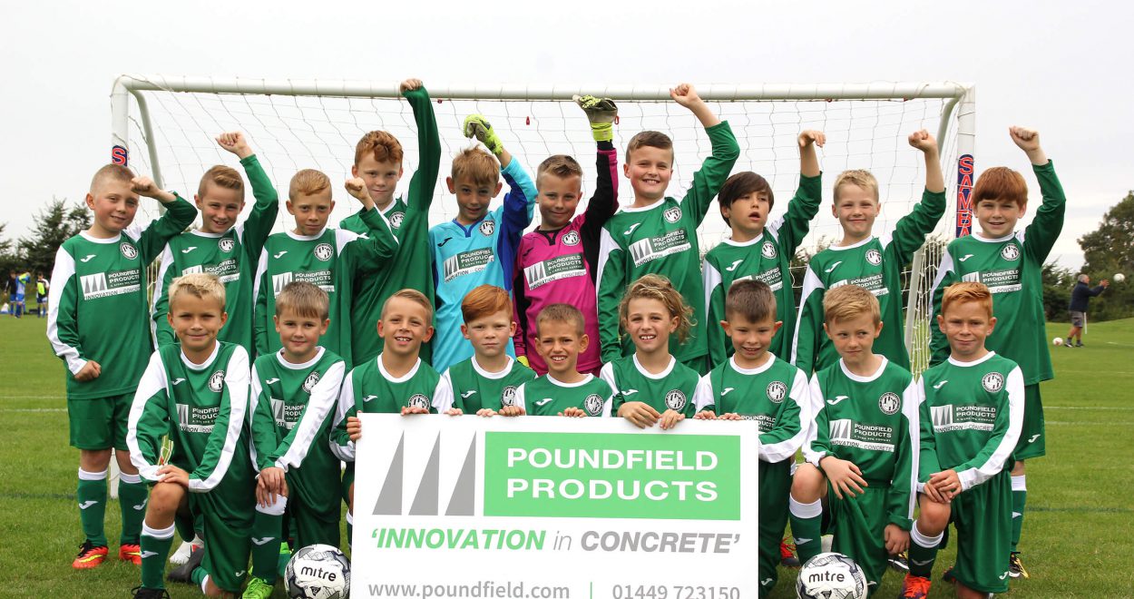 Barham Athletic U-10s With their new kit sponsored by Poundfield Precast