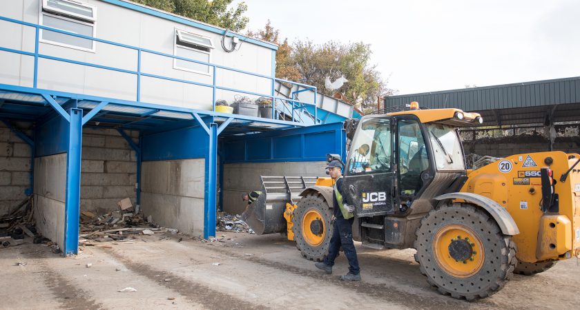 Dividing walls for your waste recycling plant