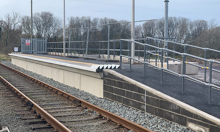 Precast concrete railway platforms